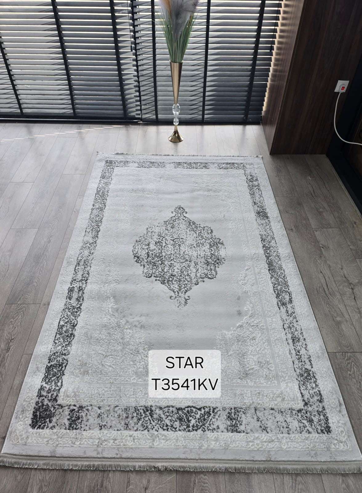 Tepih Star t3541kv siv